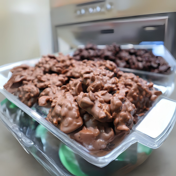 Cluster Chocolate Box - 4