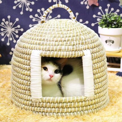 Handle Pet House